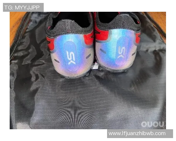 足球球星包卡片制作工艺揭秘及其背后的收藏价值分析 足球球星包卡片制作工艺揭秘及其背后的收藏价值分析